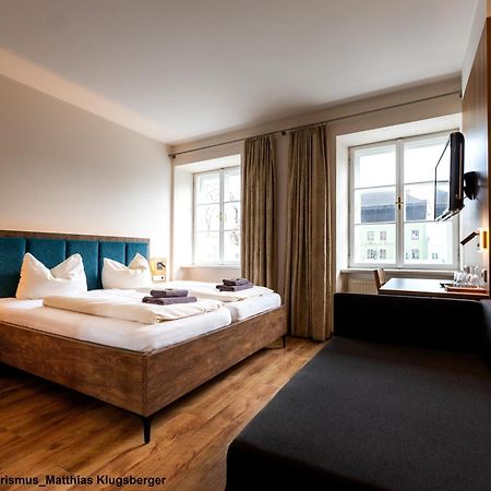 אוברנברג אם אין Hotel Gasthof Zur Post מראה חיצוני תמונה